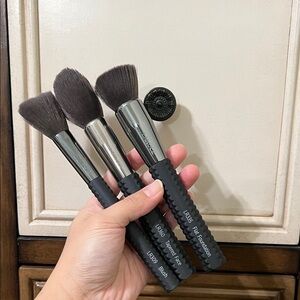 ‼️ HOT DEAL 3 Laruce Face Makeup Brush Set